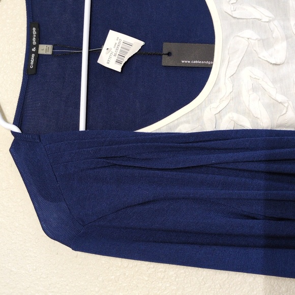 Cable & Gauge Navy Cardigan with Sewn In White Ruffled Tank Women's Size Large - Picture 2 of 9